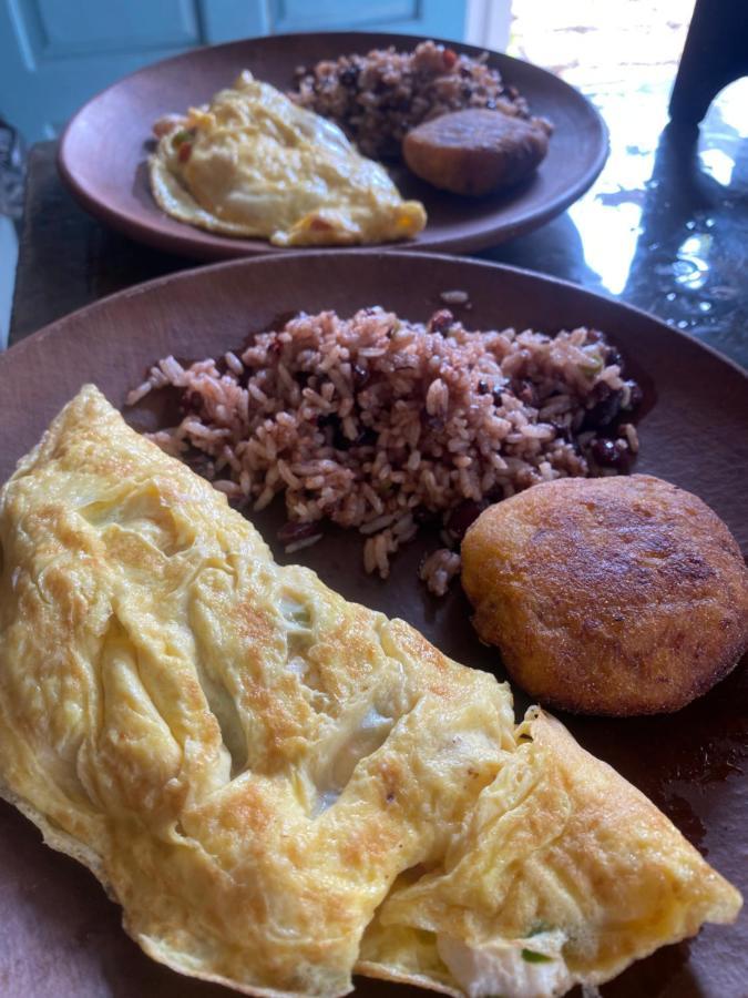 Jakes On The Beach 라스 페니타스 외부 사진